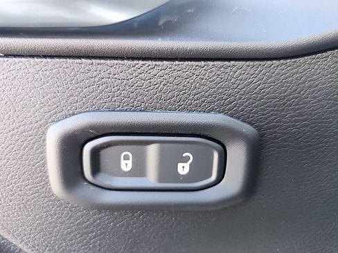 New 2026 Jeep Wrangler Sport S image 22