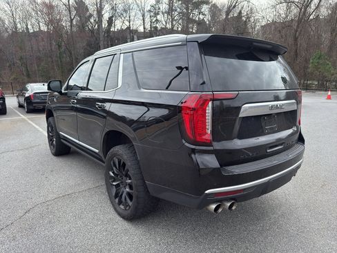 Used 2021 GMC Yukon Denali w/ Denali Premium Package image 7
