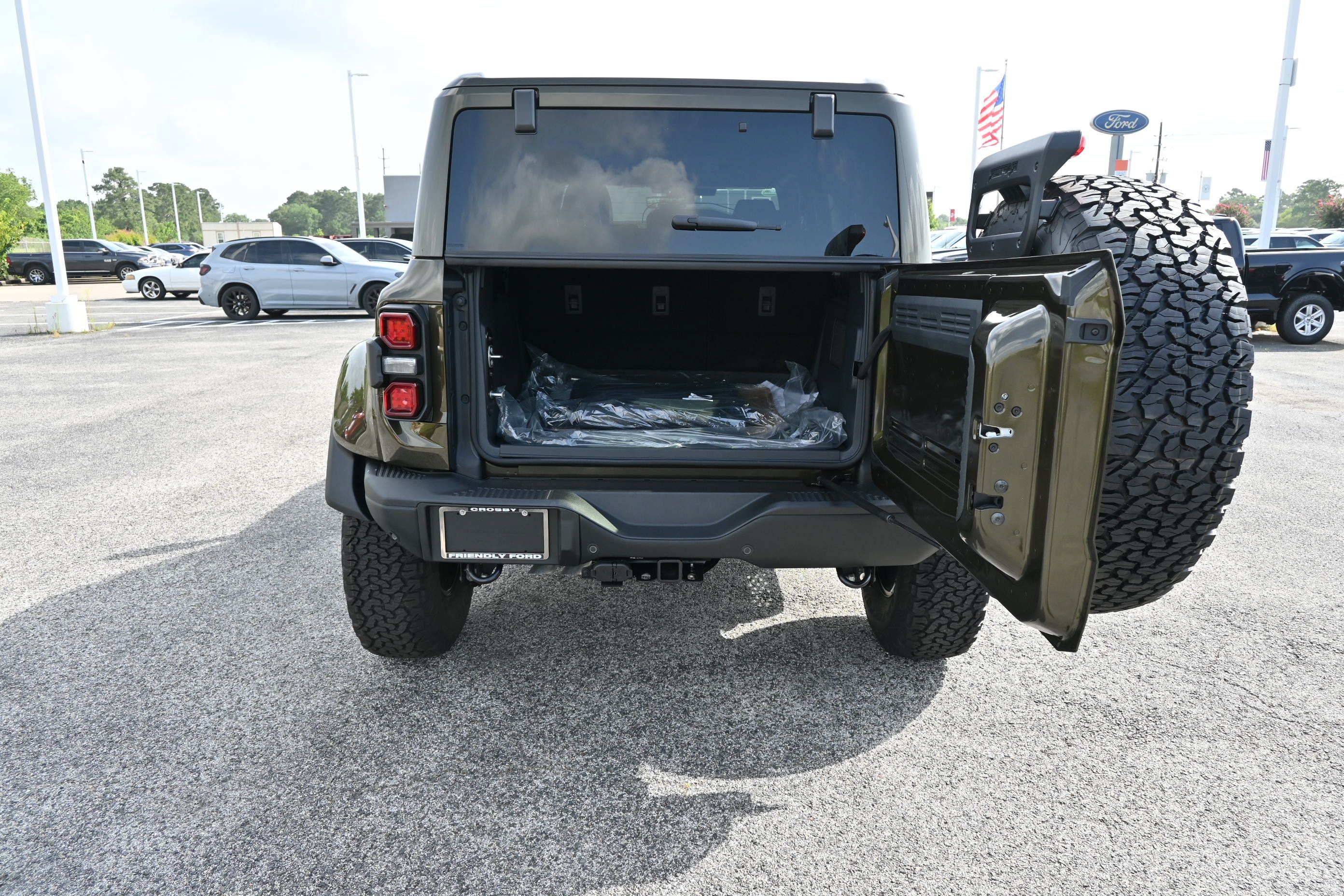 New 2026 Ford Bronco Raptor AWD/4WD image 6