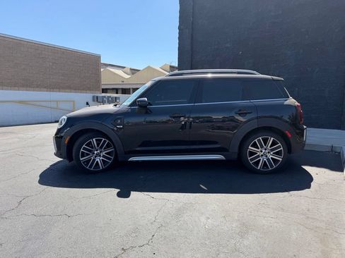 Used 2022 MINI Cooper Countryman S FWD image 2