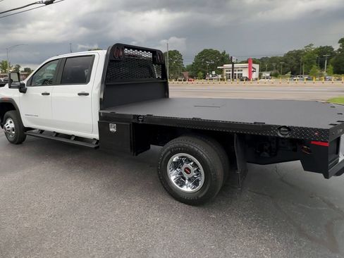 Used 2022 GMC Sierra 3500 Pro w/ Convenience Package AWD/4WD image 6