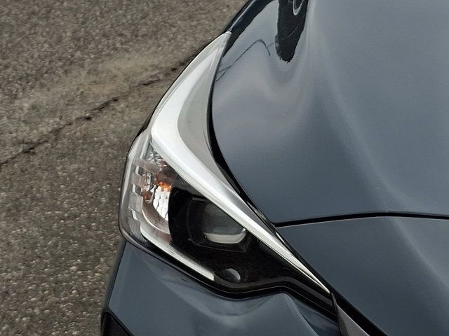 Used 2024 Subaru Crosstrek 2.0i Premium AWD/4WD image 30