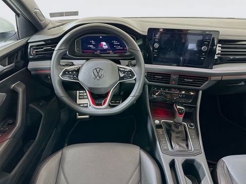 Used 2025 Volkswagen Jetta GLI Autobahn image 23