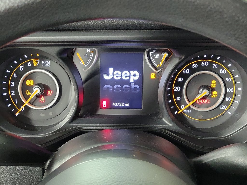 Used 2024 Jeep Gladiator Sport AWD/4WD image 17
