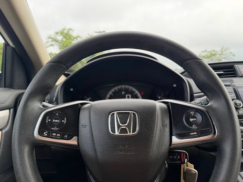 Used 2018 Honda CR-V LX image 16