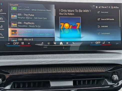 Used 2026 BMW 330i xDrive Sedan w/ Premium Package image 15