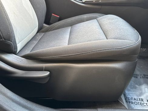 Used 2024 Chevrolet Trax LS w/ LS Convenience Package FWD image 23