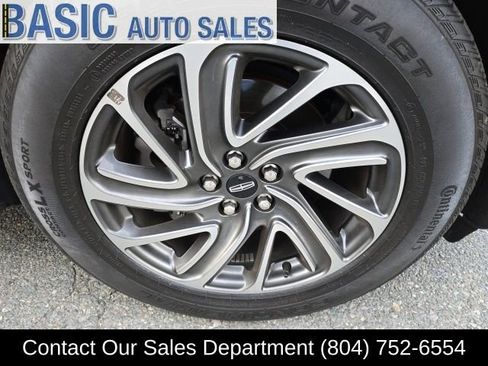 Used 2022 Lincoln Aviator AWD image 9