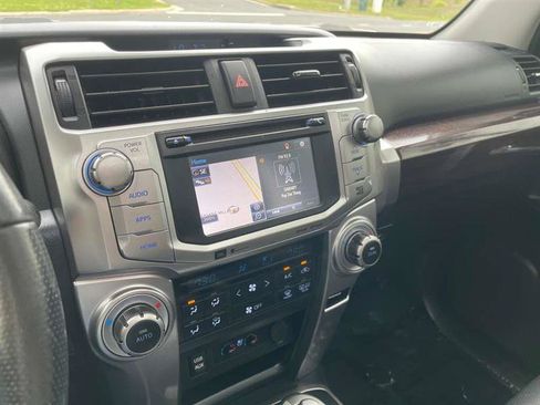 Used 2018 Toyota 4Runner Limited AWD/4WD image 78