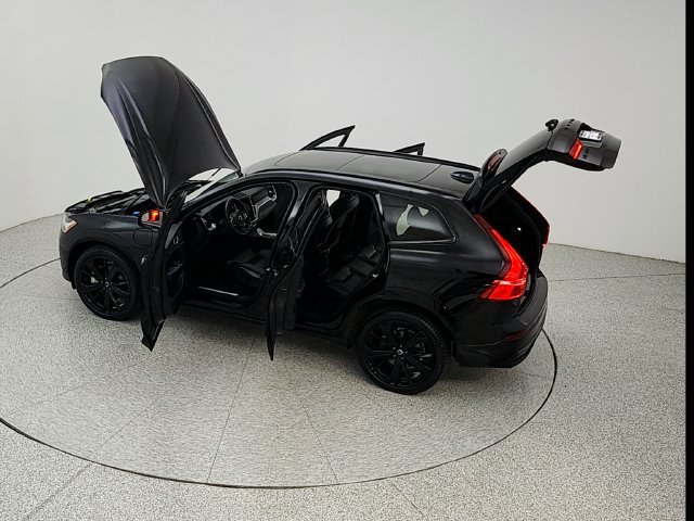 Used 2024 Volvo XC60 T8 Ultimate w/ Climate Package AWD/4WD image 61