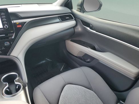 Used 2023 Toyota Camry LE image 16