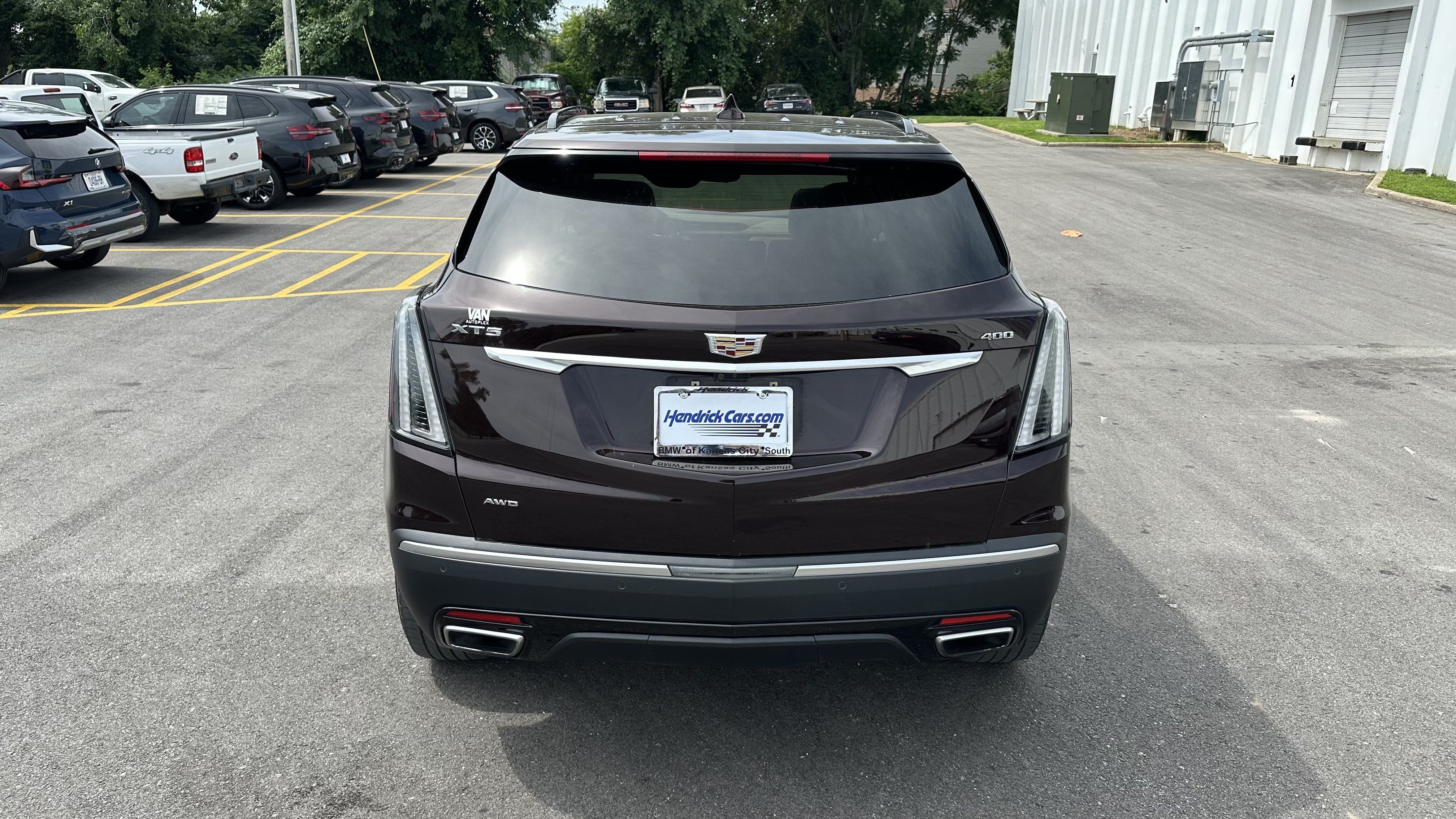 Used 2021 Cadillac XT5 Sportv w/ Platinum Package AWD/4WD image 9