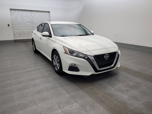 Used 2021 Nissan Altima 2.5 S FWD image 13