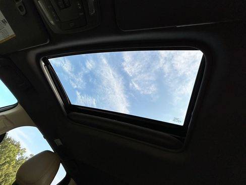 Used 2021 Toyota Sienna XLE FWD image 31