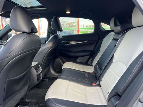 Used 2023 INFINITI QX55 Luxe w/ Cargo Package image 13