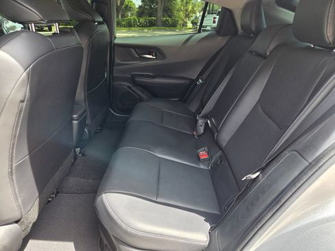 Used 2023 Toyota Prius XLE FWD image 21