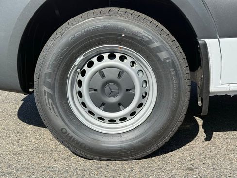 New 2026 Mercedes-Benz Sprinter 2500 image 11