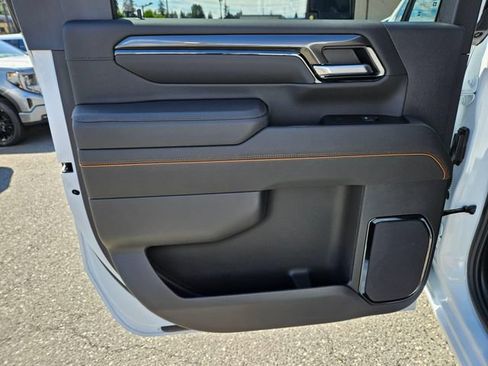 New 2026 GMC Sierra 2500 AT4 AWD/4WD image 16