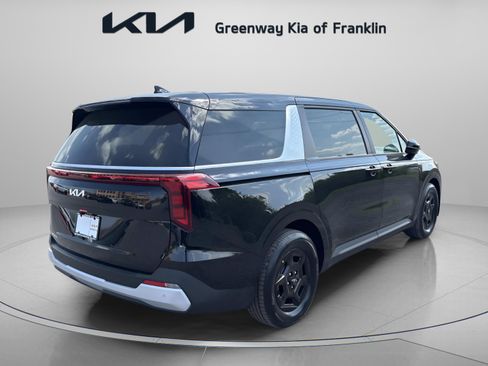 New 2026 Kia Carnival FWD image 7