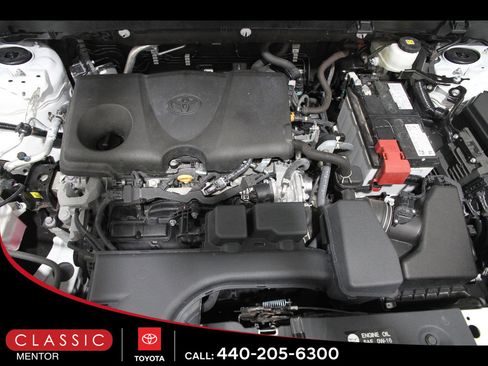 Certified 2024 Toyota RAV4 XLE AWD/4WD image 21