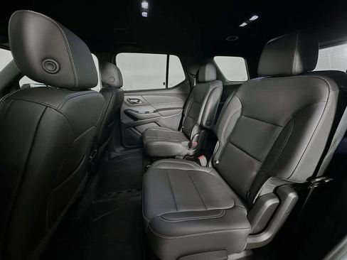 Used 2023 Chevrolet Traverse LT w/ LPO, Floor Liner Package AWD/4WD image 14