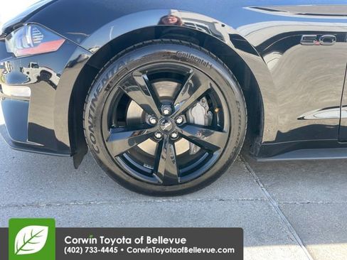 Used 2021 Ford Mustang GT w/ Black Accent Package RWD image 26
