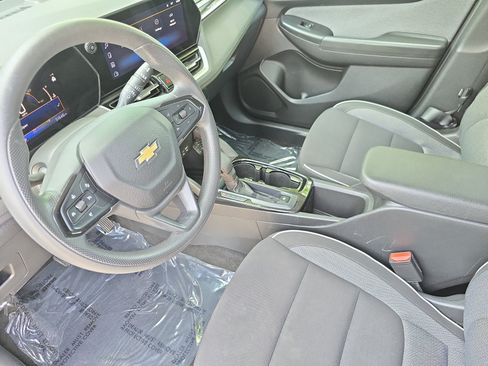 Used 2024 Chevrolet TrailBlazer LT FWD image 15