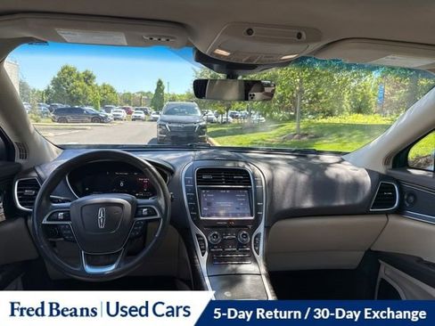 Used 2020 Lincoln Nautilus Reserve w/ Cargo Utility Package AWD/4WD image 17