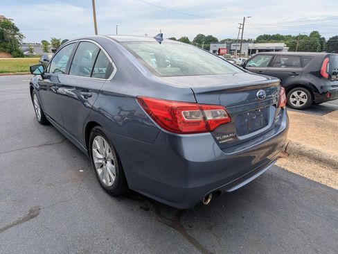 Used 2017 Subaru Legacy 2.5i Premium AWD/4WD image 5