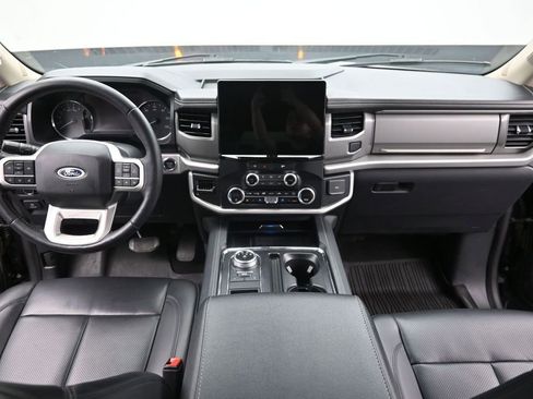 Used 2024 Ford Expedition Max XLT RWD image 16