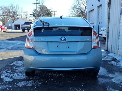 Used 2013 Toyota Prius Three image 4