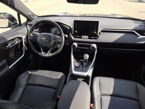 Used 2020 Toyota RAV4 XSE AWD/4WD image 25