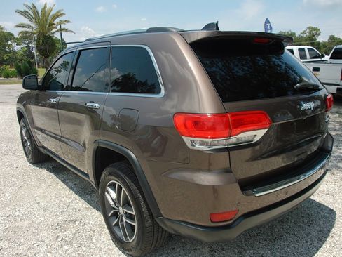 Used 2017 Jeep Grand Cherokee Limited RWD image 7