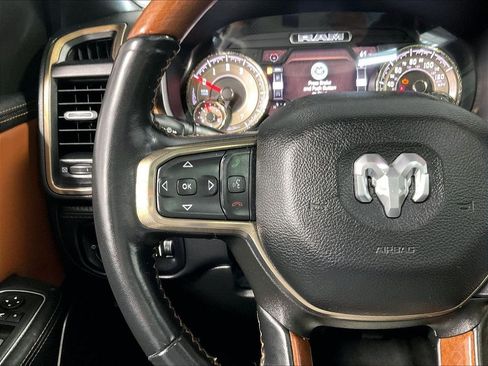 Used 2022 RAM 1500 Limited w/ Body Color Bumper Group AWD/4WD image 23