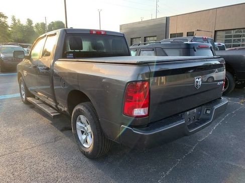 Used 2019 RAM 1500 Express AWD/4WD image 2