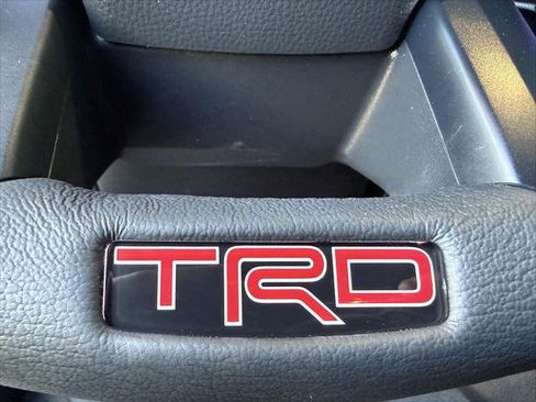 Used 2025 Toyota Tacoma TRD Pro AWD/4WD image 38