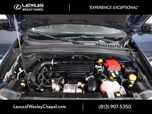 Used 2022 Jeep Renegade Limited w/ Sun, Sound & Wheels Group AWD/4WD image 9