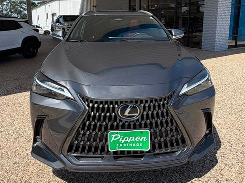 Used 2025 Lexus NX 250 FWD w/ Accessory Package (2T) image 3