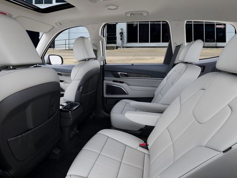 New 2025 Kia Telluride EX w/ EX Captain's Chair Package image 18