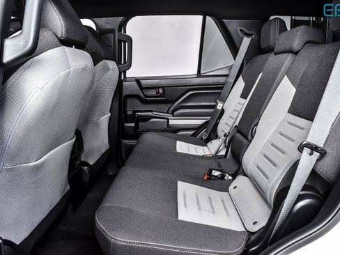 Used 2025 Toyota 4Runner TRD Off-Road image 22