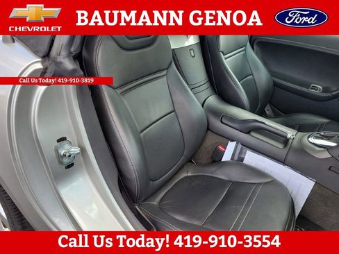 Used 2006 Pontiac Solstice Convertible w/ Premium Package RWD image 17
