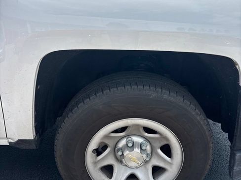 Used 2017 Chevrolet Silverado 1500 W/T w/ Trailering Package RWD image 11