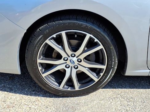 Used 2018 Subaru Impreza 2.0i Limited AWD/4WD image 9