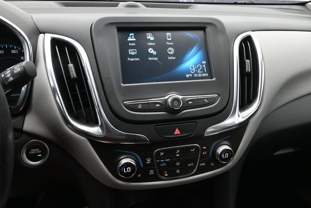 Used 2018 Chevrolet Equinox LT FWD image 39