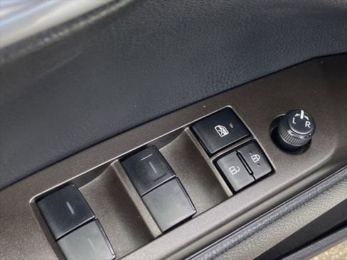 Certified 2023 Toyota Camry SE FWD image 23