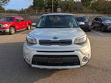 Used 2019 Kia Soul + image 2