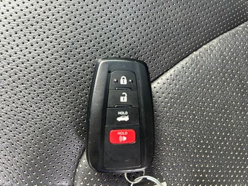 Used 2022 Toyota Camry XSE w/ Navigation Package FWD image 34