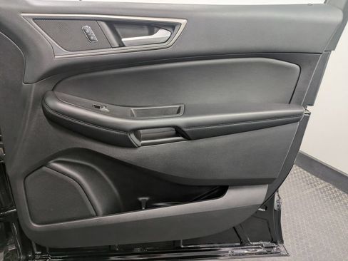 Used 2022 Ford Edge SEL w/ Convenience Package AWD/4WD image 32