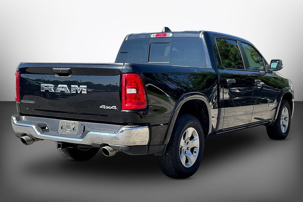 Used 2025 RAM 1500 Big Horn AWD/4WD image 6