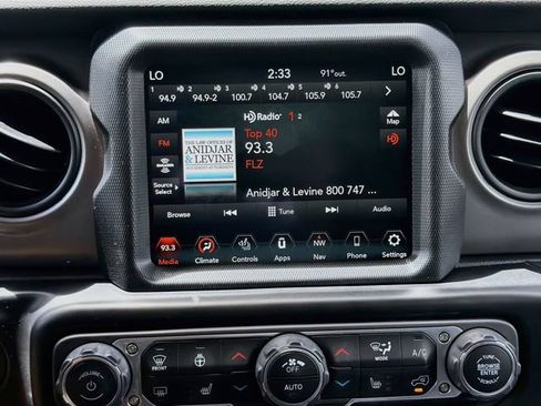 Used 2021 Jeep Wrangler Unlimited Sport AWD/4WD image 29
